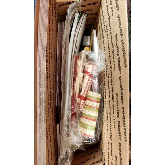 Assorted Christmas Scrapbooking Enphemera & Cardmaking Supplies - Picture 13 of 14